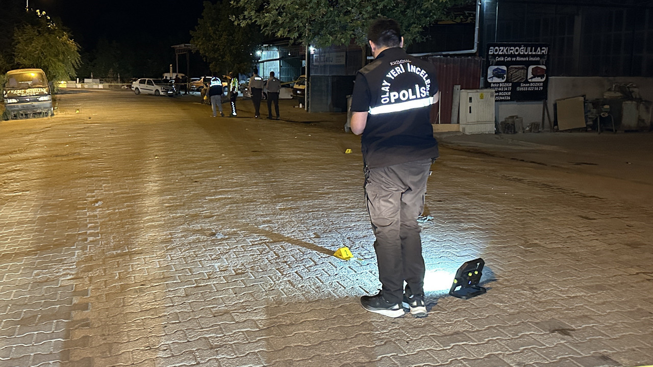 Esnafların kavgası kanlı bitti: Uşak’ta eline silahı alan ateş etti: 13 yaralı Haber gorseli