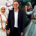 Milyonluk takılarla kaçan firari gelin yakalandı! 3 gün 3 gece düğün yaptılar, sabahına ne gelin kaldı ne de altınlar!